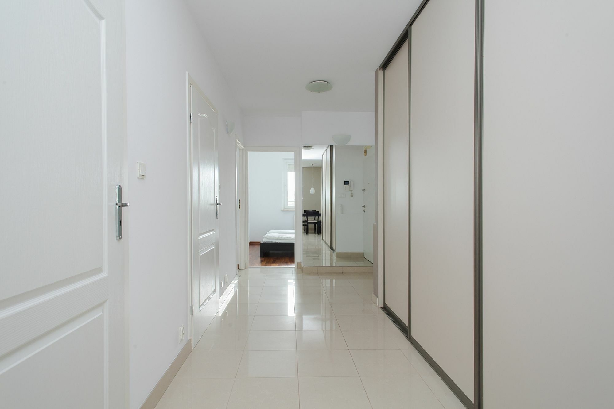 Shortstaypoland Wolnosc Warsaw Ngoại thất bức ảnh